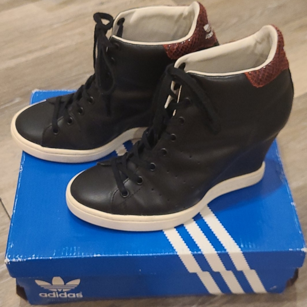 Adidas Stan Smith Up size 7